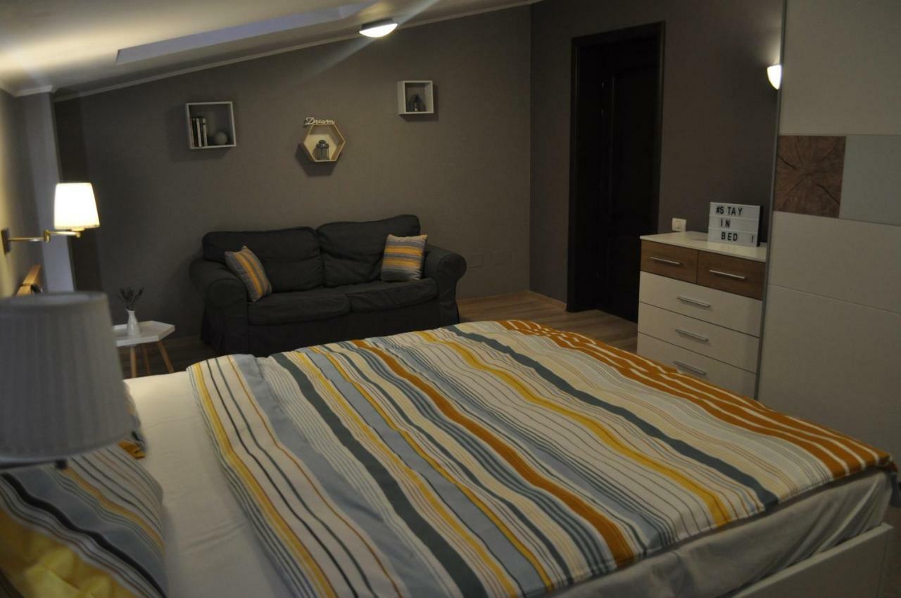 Sleep & Fly Apartment Otopeni Extérieur photo